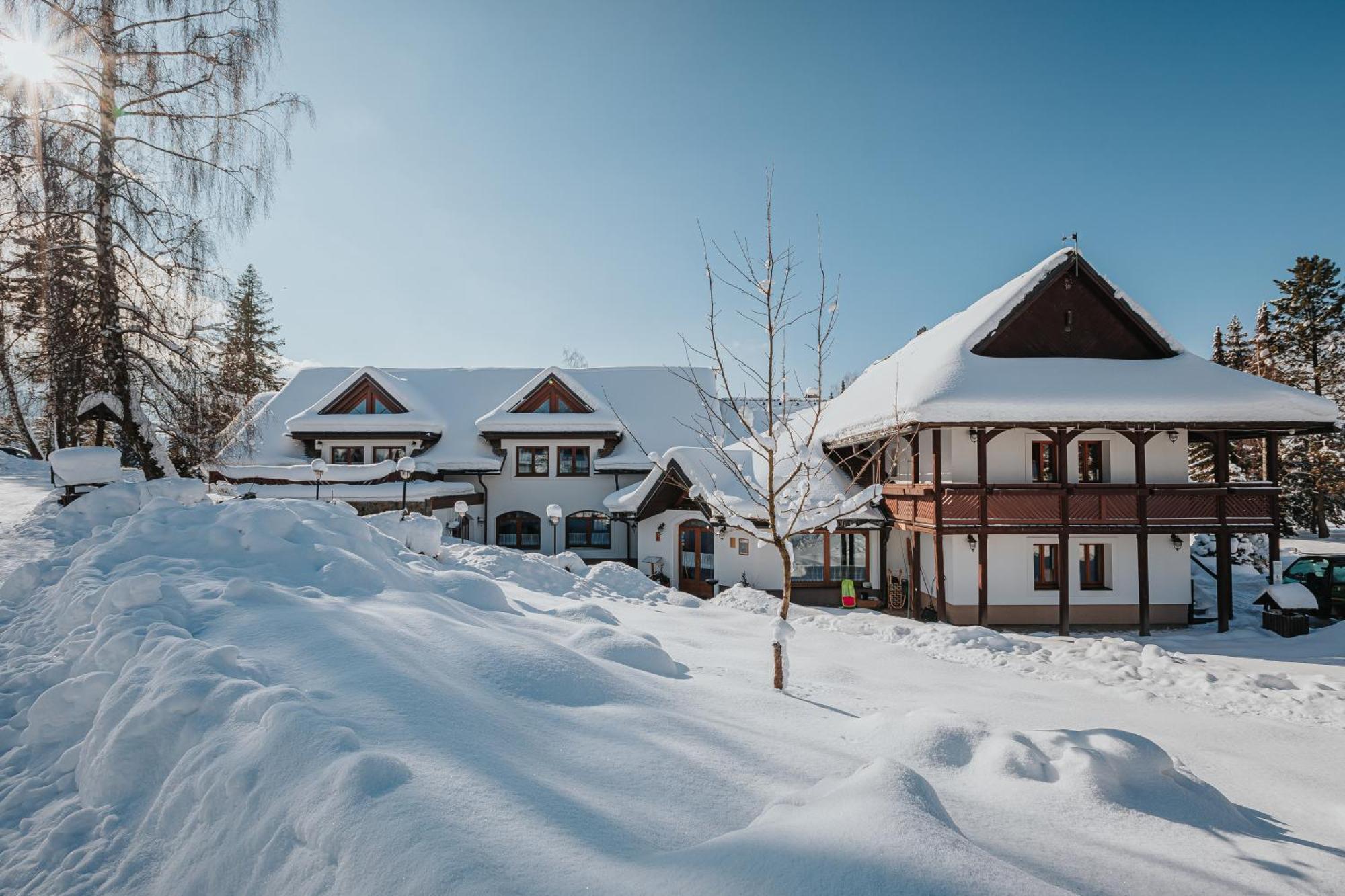 Oravsky Haj Garden Hotel & Resort Trstena Bagian luar foto